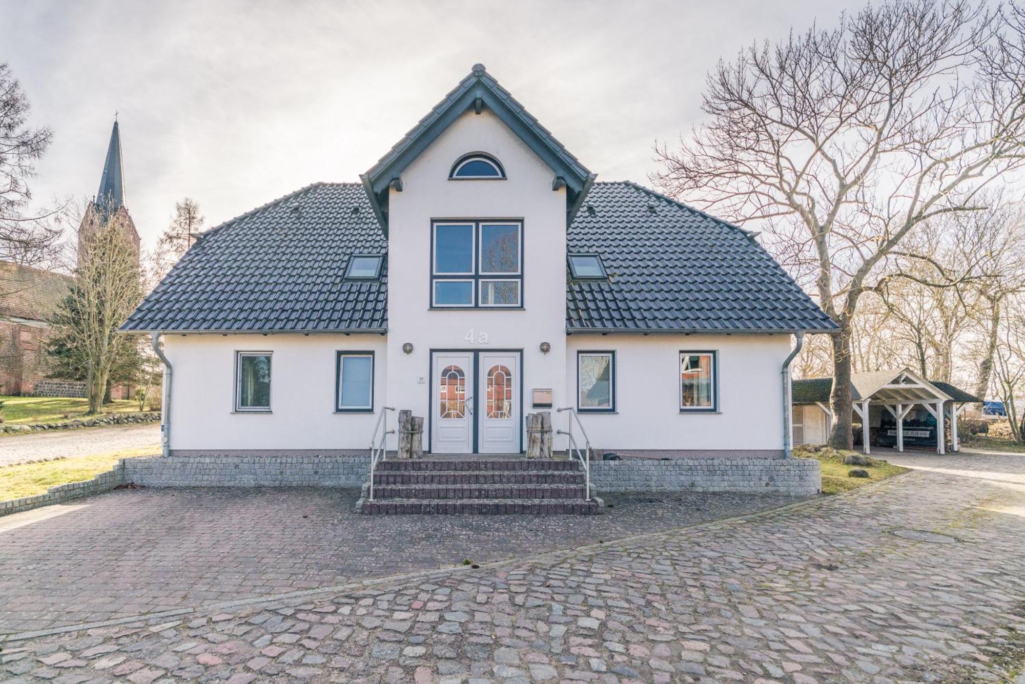 Kojenhaus Lägenhet Krummin Exteriör bild