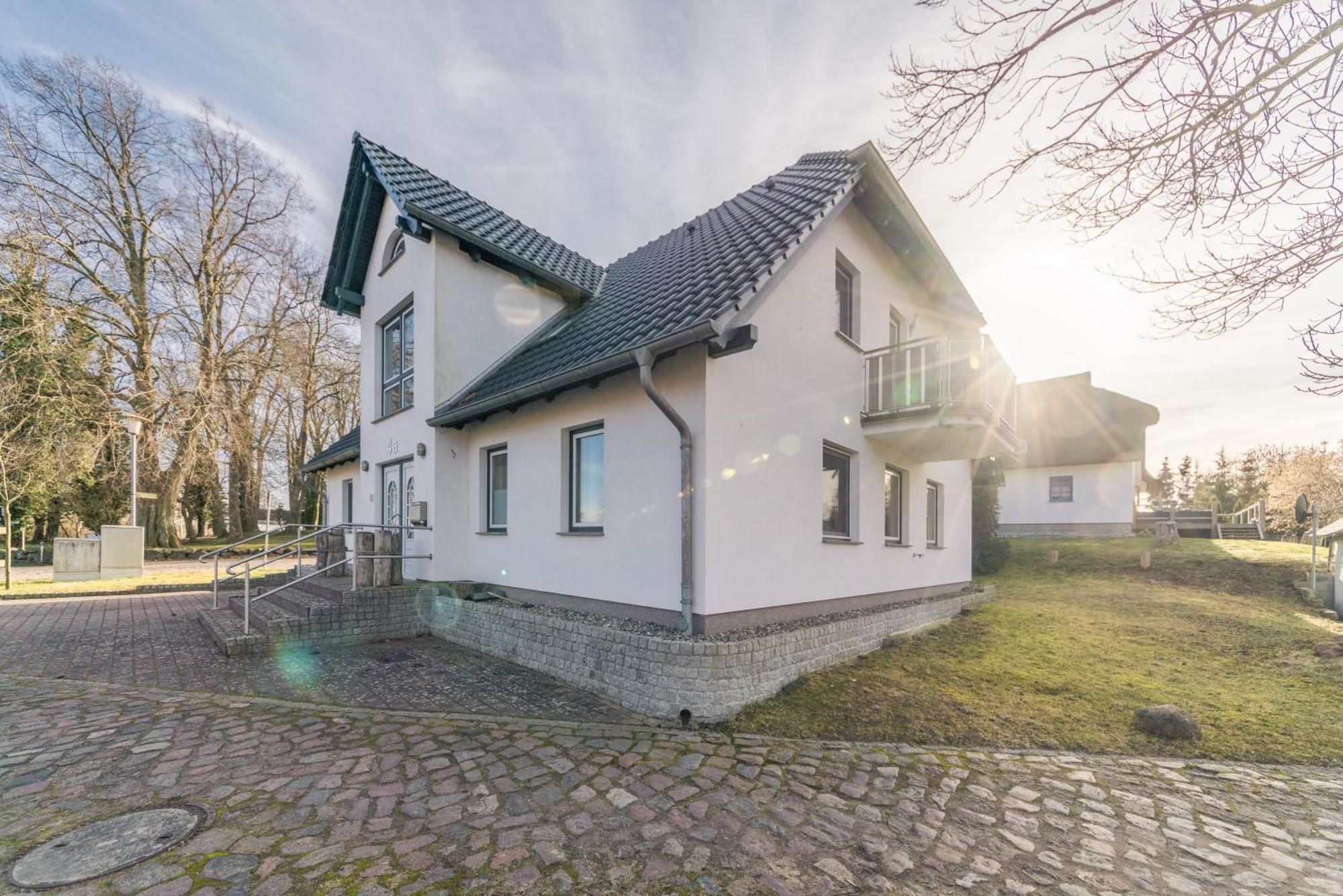 Kojenhaus Lägenhet Krummin Exteriör bild