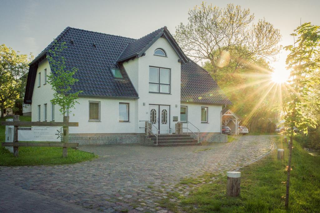 Kojenhaus Lägenhet Krummin Exteriör bild